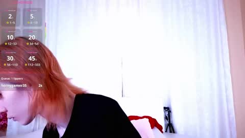 Kira online show from June 5, 10:59 pm