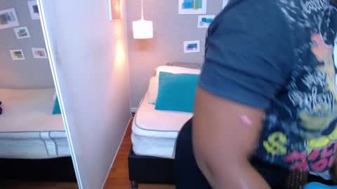 Kiara online show from January 19, 1:00 am