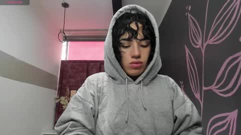 KIARA FOX online show from March 21, 8:12 pm