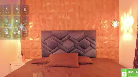 Snapshot of kiara_velvet__ chatting on November 23, 3:39 am kiara_velvet__ online show from November 23, 3:39 am