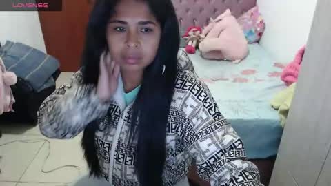 Snapshot of kiara_williamss chatting on October 14, 12:33 am Kiara online show from October 14, 12:33 am