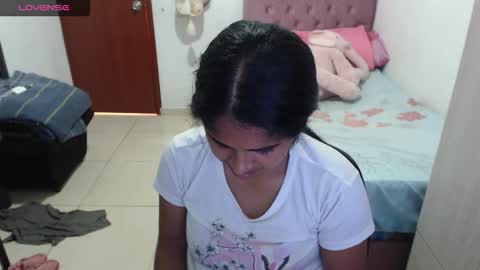 Snapshot of kiara_williamss chatting on October 16, 6:42 pm Kiara online show from October 16, 6:42 pm