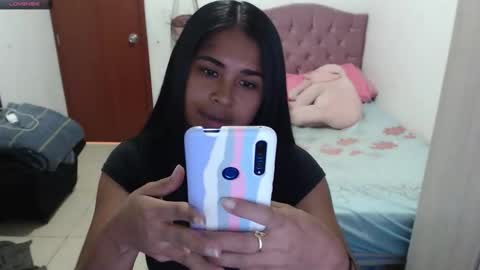 Snapshot of kiara_williamss chatting on October 29, 6:53 pm Kiara online show from October 29, 6:53 pm