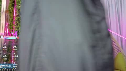 Kiara Zahiri online show from October 4, 11:08 am