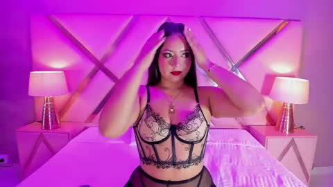 Kiara online show from February 5, 11:59 am