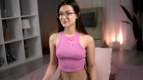 KlaraValez online show from June 21, 5:43 am