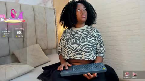 kiarazafira online show from September 20, 10:16 am