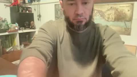 Snapshot of kicker_of_elves chatting on October 29, 8:43 pm kicker_of_elves online show from October 29, 8:43 pm