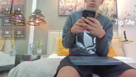 Kieran Derek online show from November 18, 3:23 am