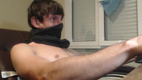 Snapshot of kikelargo22 chatting on July 8, 7:29 pm Kikelargo22 online show from July 8, 7:29 pm
