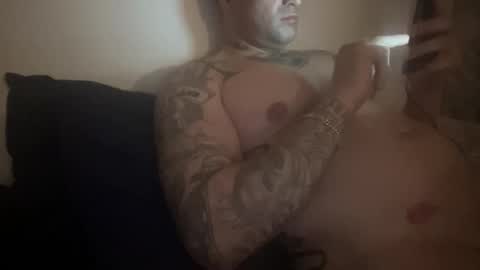 Snapshot of kikelst13 chatting on November 27, 6:59 am kikelst13 online show from November 27, 6:59 am