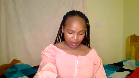 Snapshot of kiki_beby chatting on May 5, 6:49 pm Angela online show from May 5, 6:49 pm