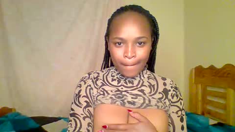Snapshot of kiki_beby chatting on May 9, 10:48 pm Angela online show from May 9, 10:48 pm
