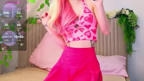 Snapshot of kiki_blue_eyes chatting on October 9, 5:38 am kiki_blue_eyes online show from October 9, 5:38 am