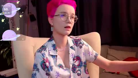 kiki_blue_eyes online show from January 14, 4:29 am