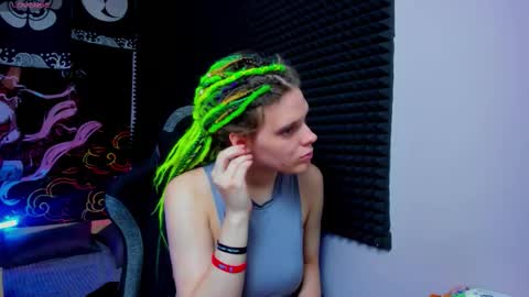 Kiki online show from October 10, 10:03 am