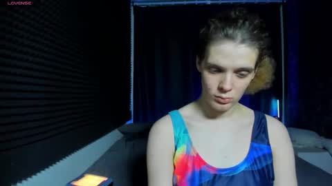 Kiki online show from January 31, 7:11 pm