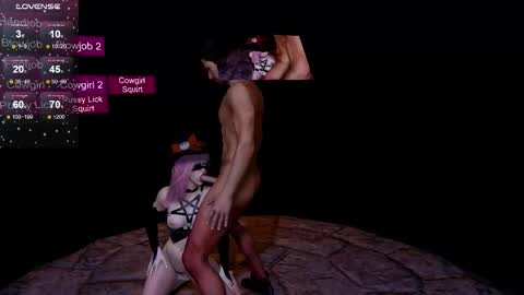 Snapshot of kiki_sins chatting on January 18, 4:22 pm kiki_sins online show from January 18, 4:22 pm