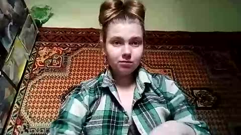 kikibang_ online show from February 28, 9:54 am