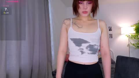 Kiki online show from July 31, 4:34 am