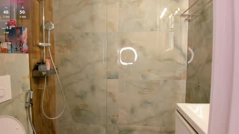 Snapshot of kikko_lee chatting on April 4, 4:26 pm KikkoLee online show from April 4, 4:26 pm