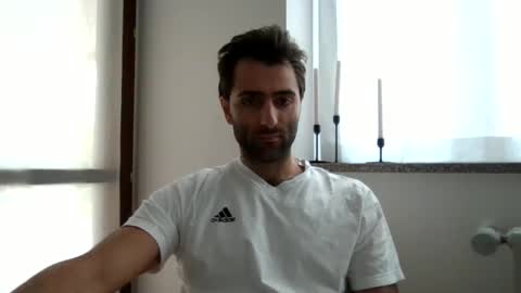 Snapshot of kikkus01 chatting on December 8, 11:57 am kikkus01 online show from December 8, 11:57 am