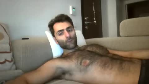 Snapshot of kikkus01 chatting on December 21, 3:42 pm kikkus01 online show from December 21, 3:42 pm