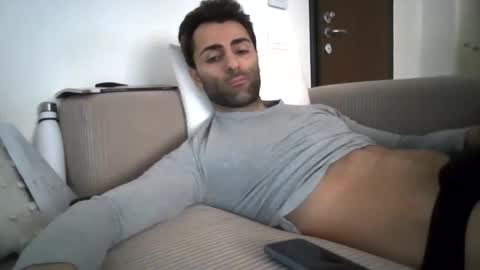 Snapshot of kikkus01 chatting on January 17, 8:34 am kikkus01 online show from January 17, 8:34 am