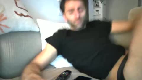 Snapshot of kikkus01 chatting on March 8, 5:01 pm kikkus01 online show from March 8, 5:01 pm