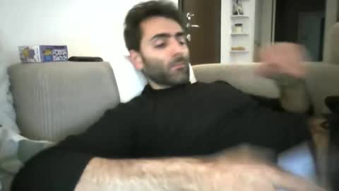 Snapshot of kikkus01 chatting on October 21, 7:31 am kikkus01 online show from October 21, 7:31 am