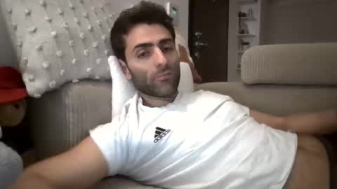 Snapshot of kikkus01 chatting on February 14, 8:27 pm kikkus01 online show from February 14, 8:27 pm