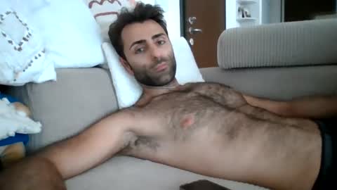 kikkus01 online show from June 24, 10:58 am