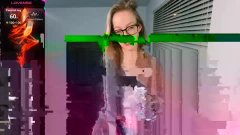 Snapshot of kiks823 chatting on March 11, 6:08 am ONLY FANS Britteebee online show from March 11, 6:08 am