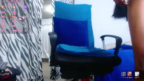 Snapshot of kilian_xx chatting on June 11, 9:29 am Kilian xxx online show from June 11, 9:29 am