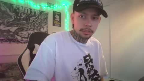 Kenny online show from January 18, 8:56 pm