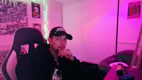 Kenny online show from February 10, 3:21 am