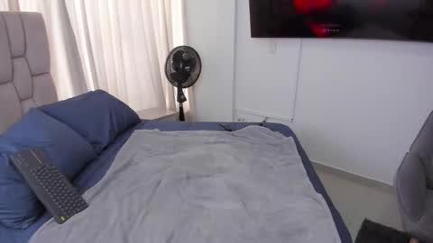 Ana      online show from March 18, 3:37 pm