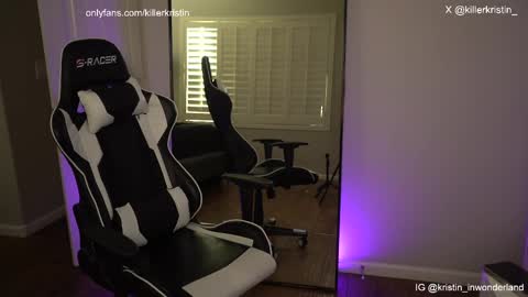 Kristin online show from February 16, 7:27 pm