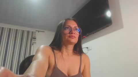 killey online show from February 16, 4:31 am