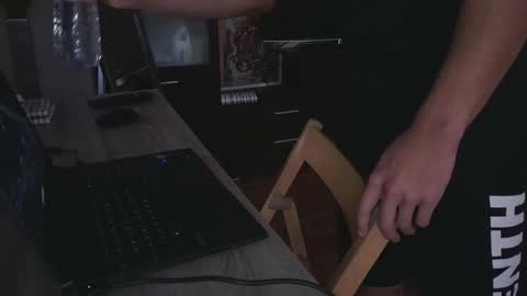 MORENITO Y CHISPITA online show from February 8, 1:36 pm