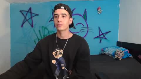 Snapshot of kilyan_ chatting on December 7, 5:04 am jahn online show from December 7, 5:04 am