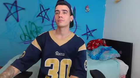 Snapshot of kilyan_ chatting on December 13, 3:16 am jahn online show from December 13, 3:16 am