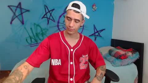 Snapshot of kilyan_ chatting on December 15, 4:18 am jahn online show from December 15, 4:18 am