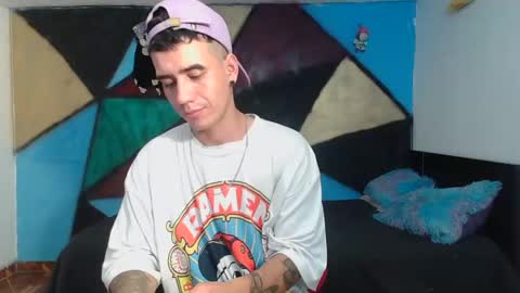 Snapshot of kilyan_ chatting on January 15, 7:05 am jahn online show from January 15, 7:05 am