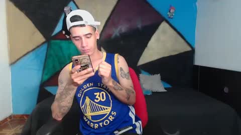 Snapshot of kilyan_ chatting on January 18, 6:24 am jahn online show from January 18, 6:24 am