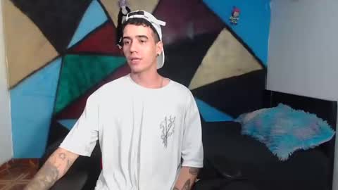 Snapshot of kilyan_ chatting on January 25, 5:07 am jahn online show from January 25, 5:07 am