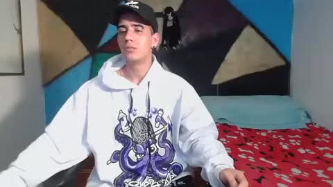 Snapshot of kilyan_ chatting on February 12, 8:16 am jahn online show from February 12, 8:16 am