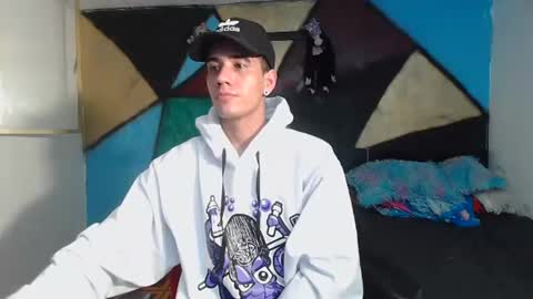 Snapshot of kilyan_ chatting on February 16, 3:26 am jahn online show from February 16, 3:26 am