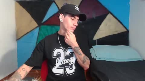 Snapshot of kilyan_ chatting on February 19, 4:44 am jahn online show from February 19, 4:44 am