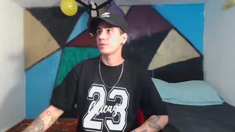 Snapshot of kilyan_ chatting on February 19, 11:17 am jahn online show from February 19, 11:17 am